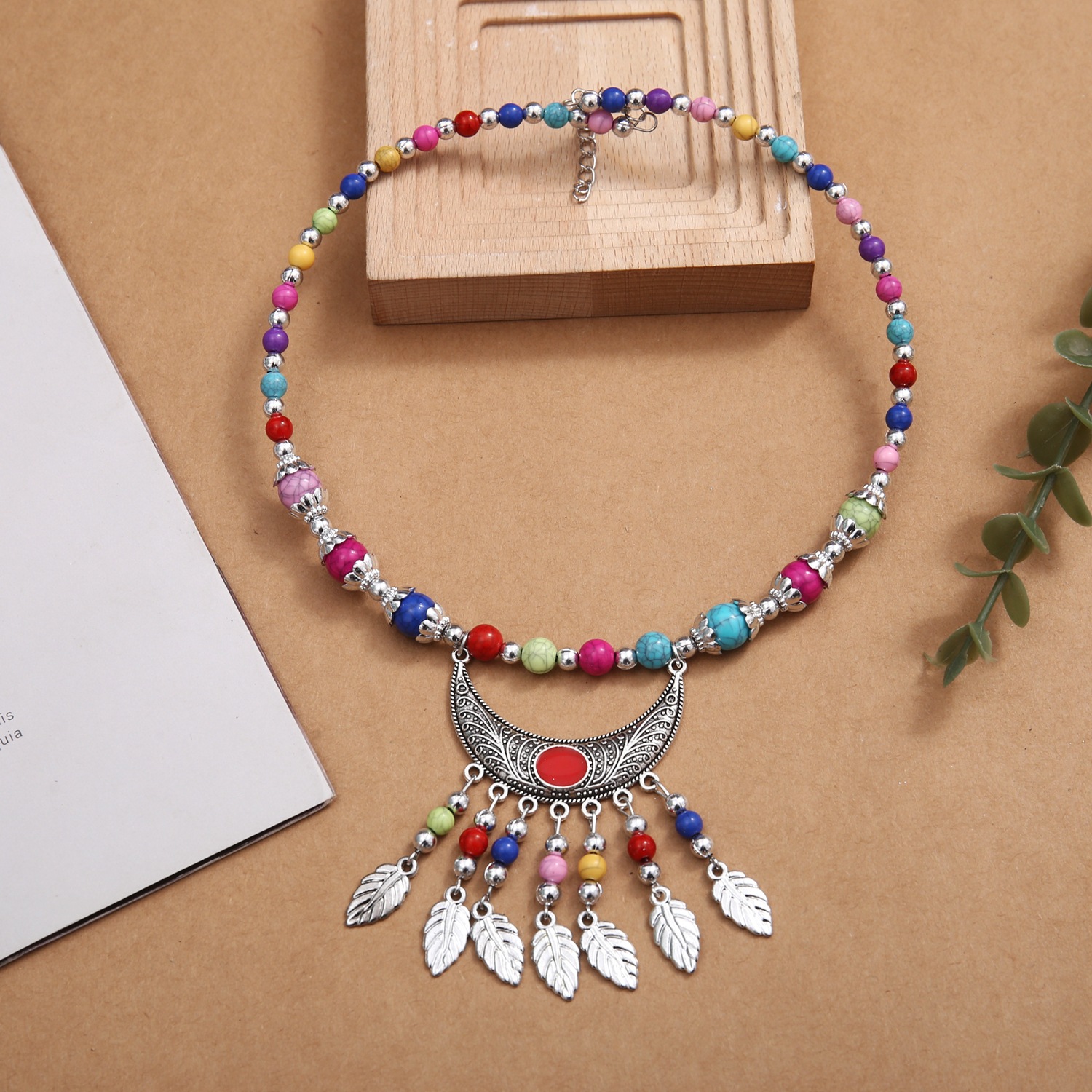 Ethnic-style Colorful Crackle-bead Pendant Necklace With Alloy Accents