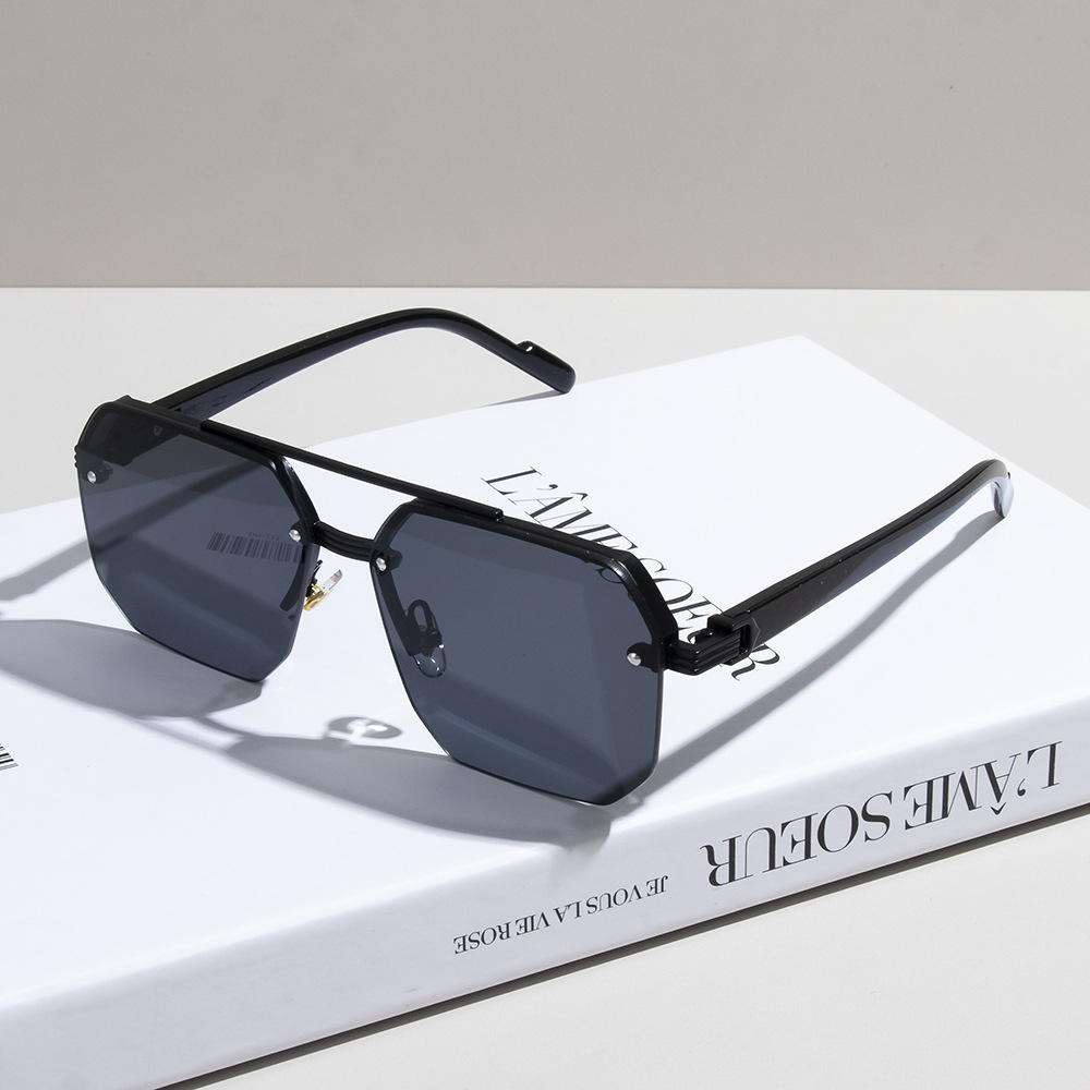Mens Sunglasses Fashionable And Trendy Shades