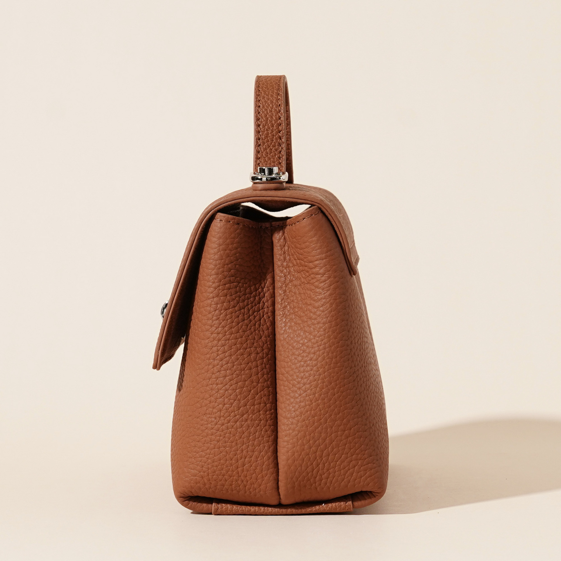 Buy Women's Clothing Online | Buy Trending Dresses for Women