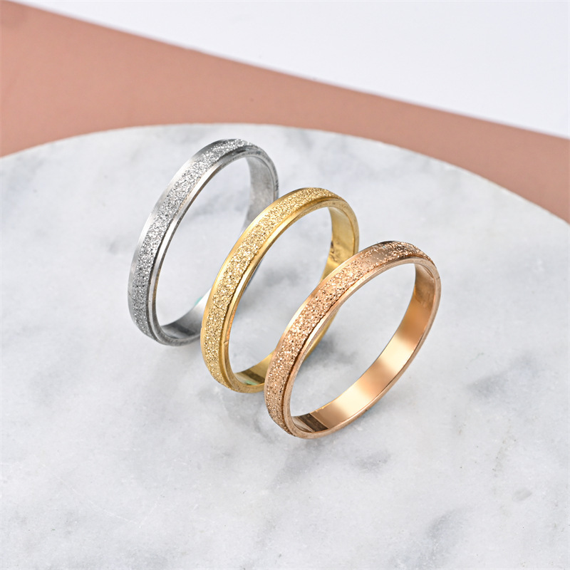 Fashionable Elegant Stainless Steel Non-fading Titanium Steel Couple Rings