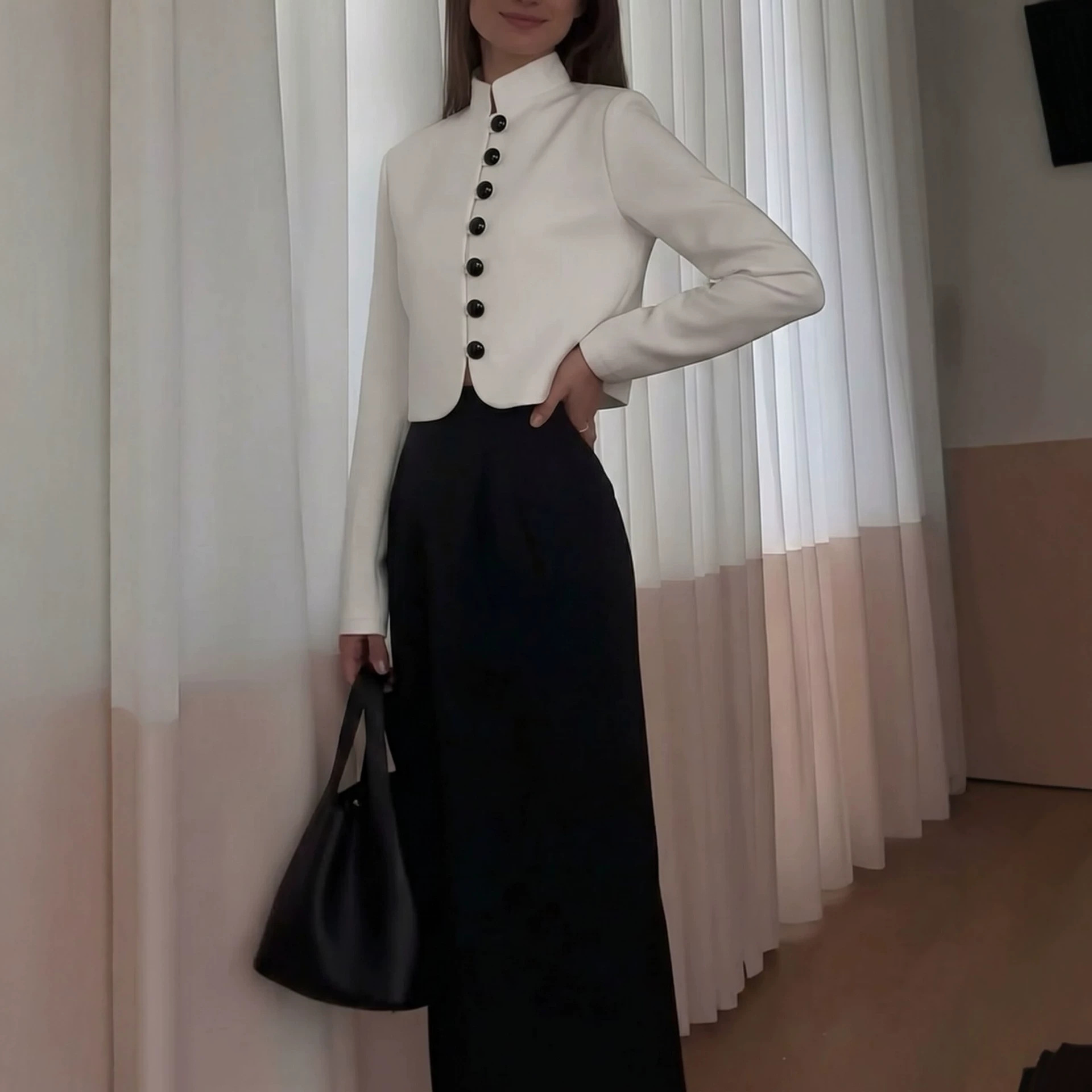 Womens New Chinese-style Mandarin-collar Single-breasted Black-button Short-sleeve Cropped Blazer