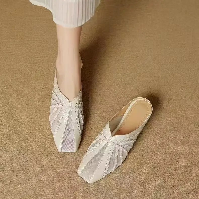 Fashionable Breathable Closed-toe Half-slipper For Women