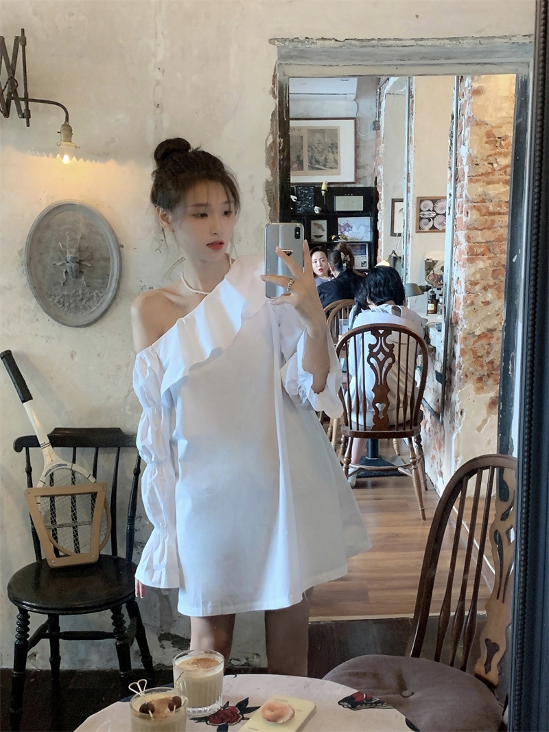 Buy Women's Clothing Online | Buy Trending Dresses for Women