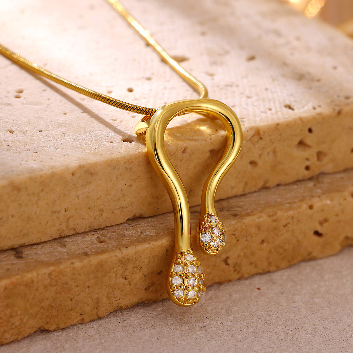 https://cf.cjdropshipping.com/quick/product/0fa7456f-5aed-4a06-affc-cc85e3f0db51.jpg