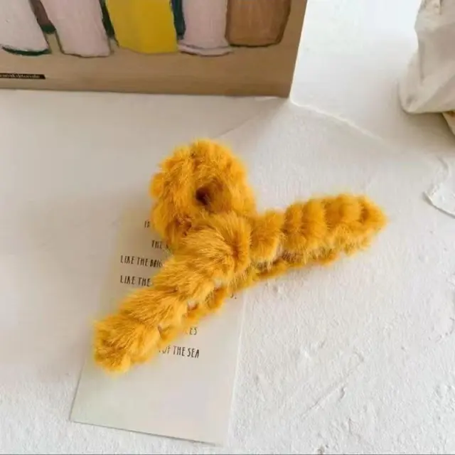 Simple Shark Clip Hair Accessories Turmeric - Shop at LoveMi