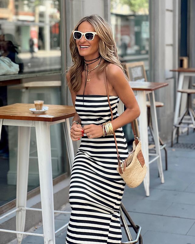 Striped Bag Chest Slit Dress