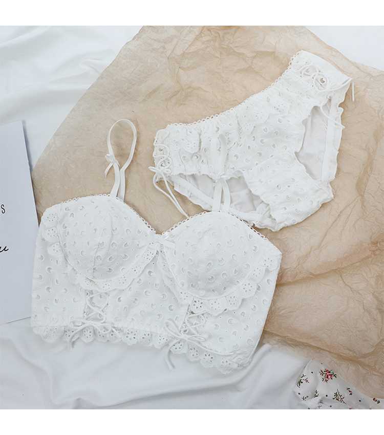 Title 2, Comfort Without Rims Cute Girly Lace Cotton Bra...