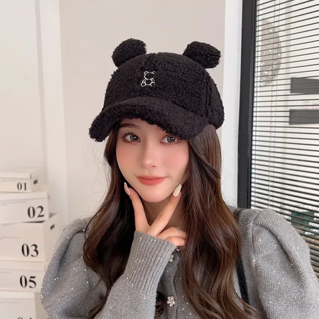 Little Bear Niche Cute Cartoon Autumn And Winter Lamb Fur Peaked Cap Black - Shop at LoveMi