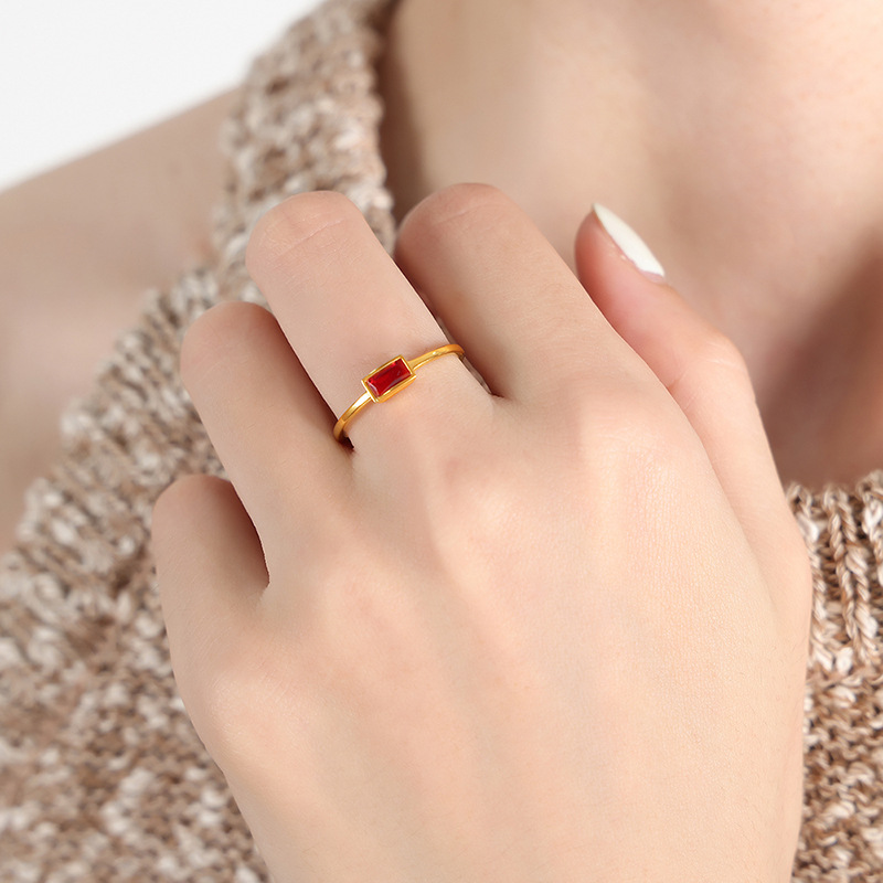 Fashion Non-fading Titanium Steel Ring Simple Glass Stone