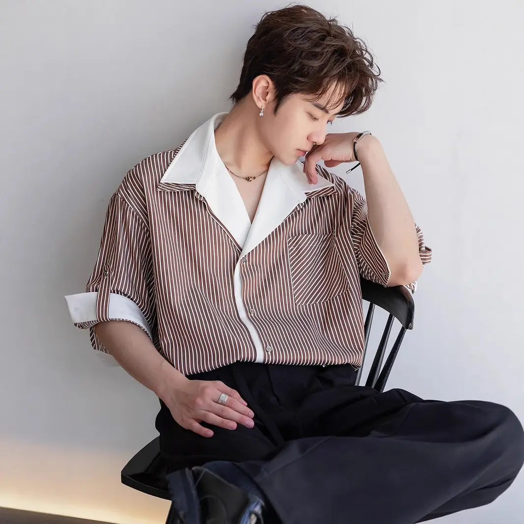 Stylish Versatile Mock-two-piece Striped Short-sleeve Shirt