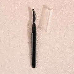 Silicon Lash Curler Soft Head Makeup Brush Dustproof Beauty Tools - Black - View 1