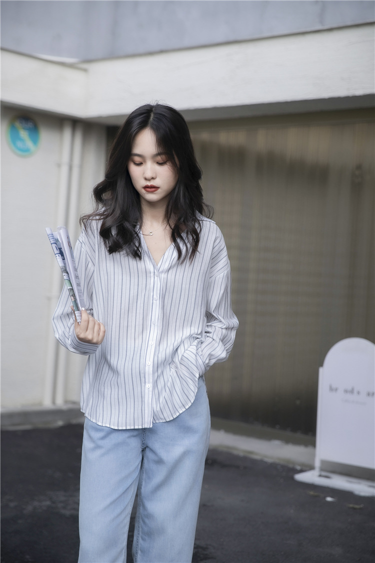 Title 11, Striped Lazy Style Shirt Lapel Is Thin And Long...