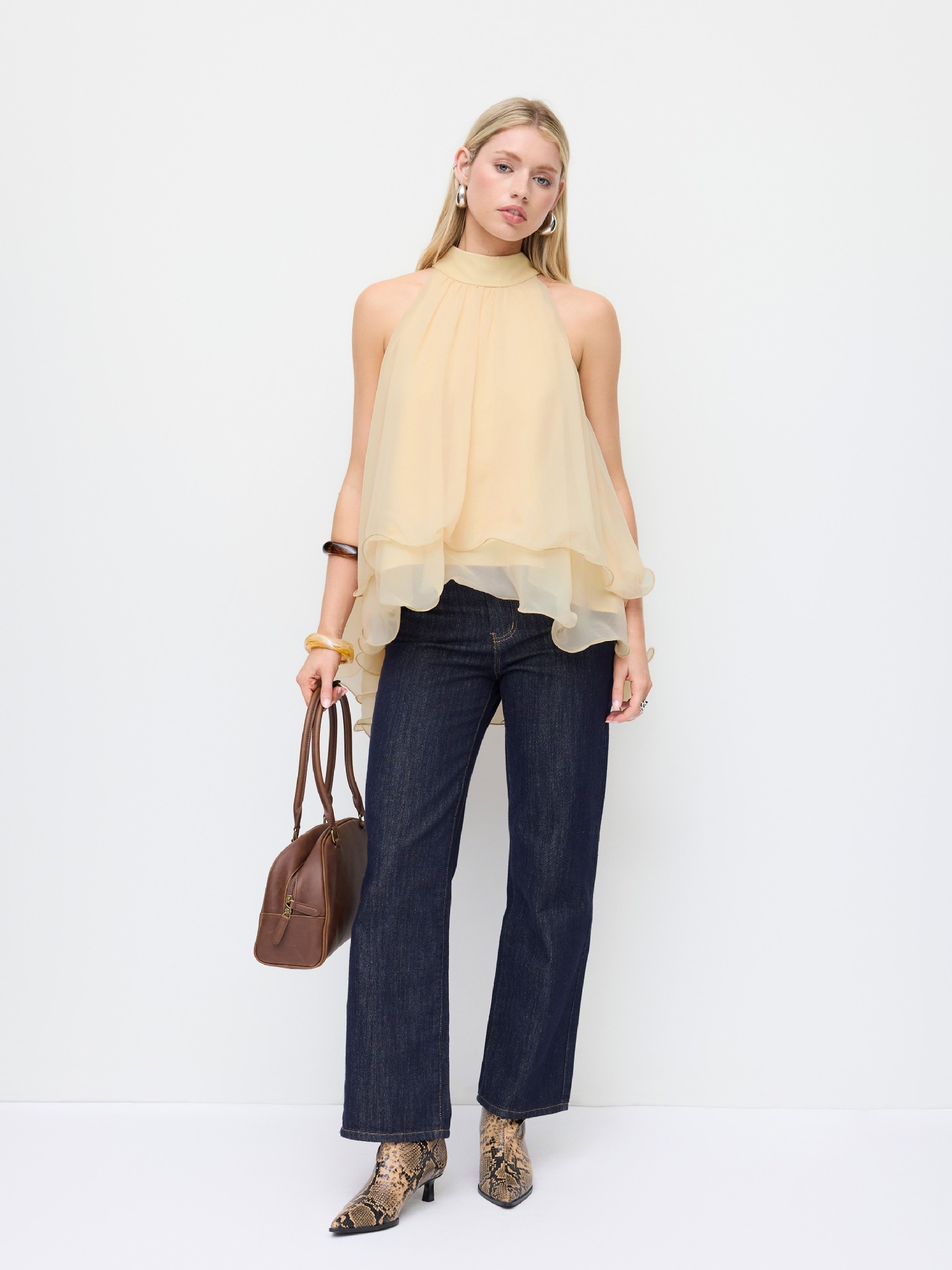 Buy Women's Clothing Online | Buy Trending Dresses for Women
