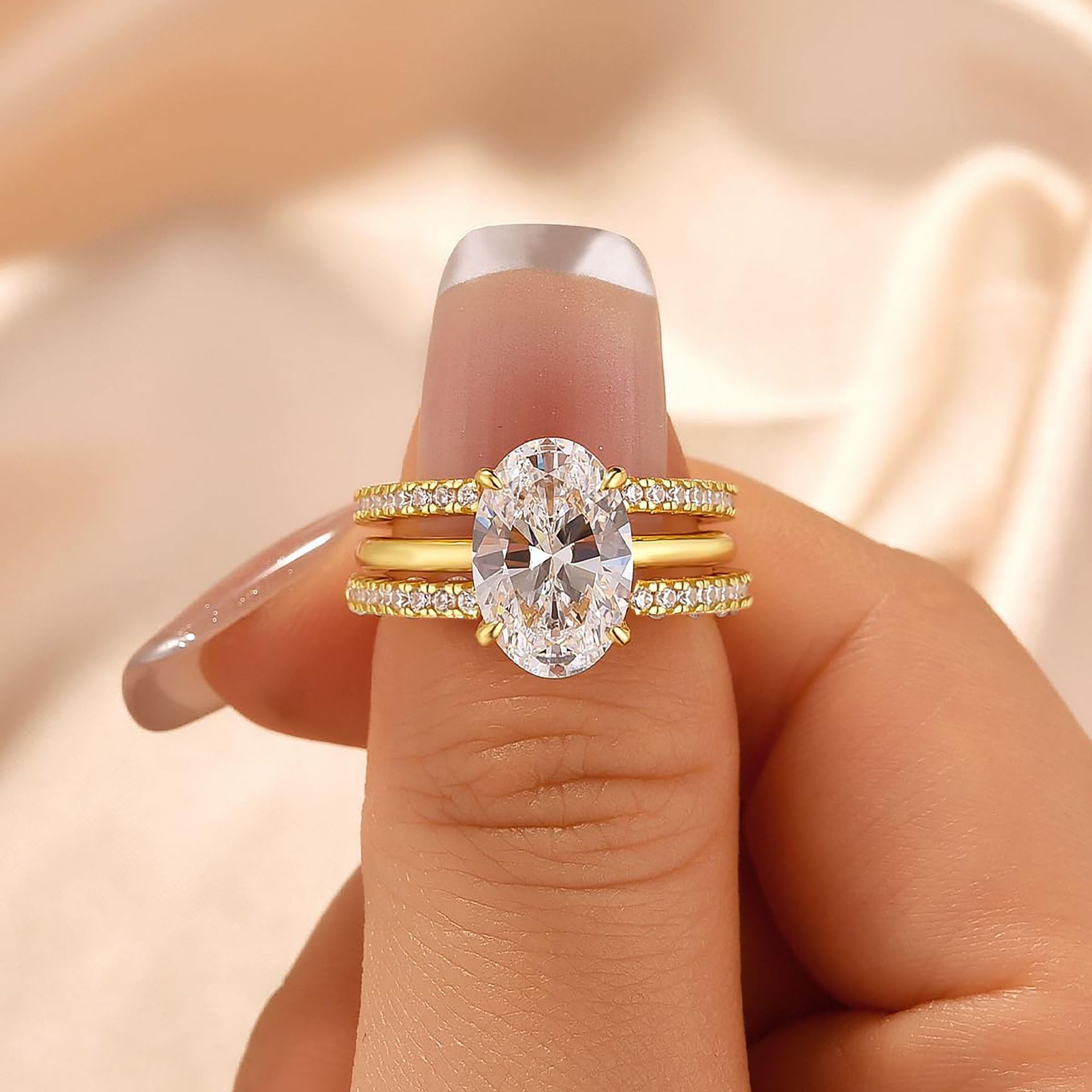 Oval Zircon Ring Set