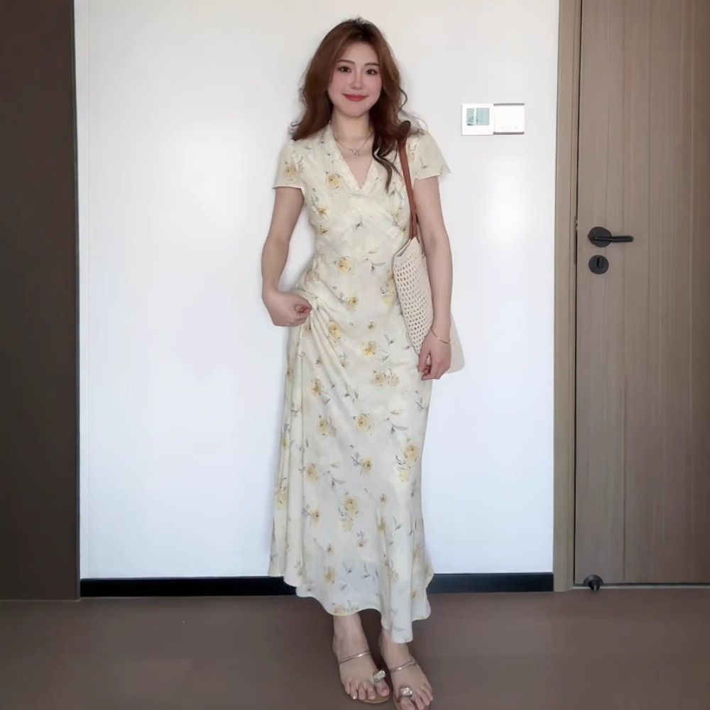 Plus-size Vacation-style Lace-trimmed Floral Womens Summer Lace-up Waist-cinching Dress thumbnail 4
