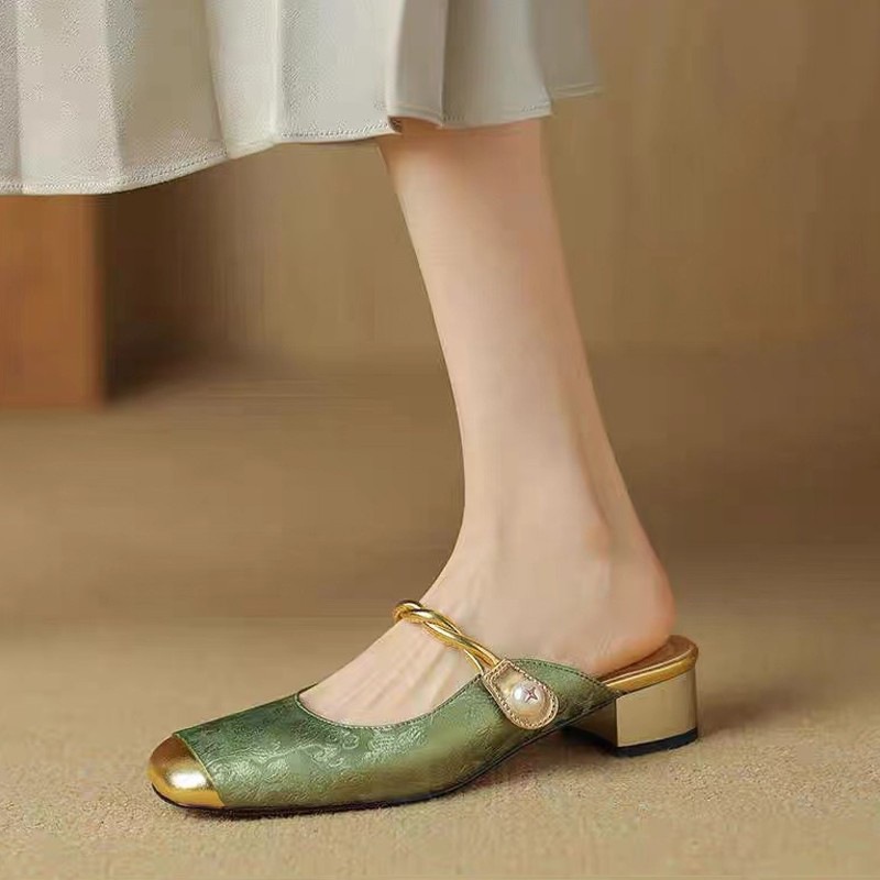 Women's Closed Toe Half Slippers