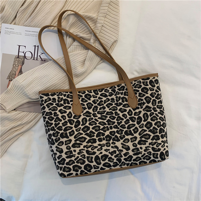 Brown Leopard Print