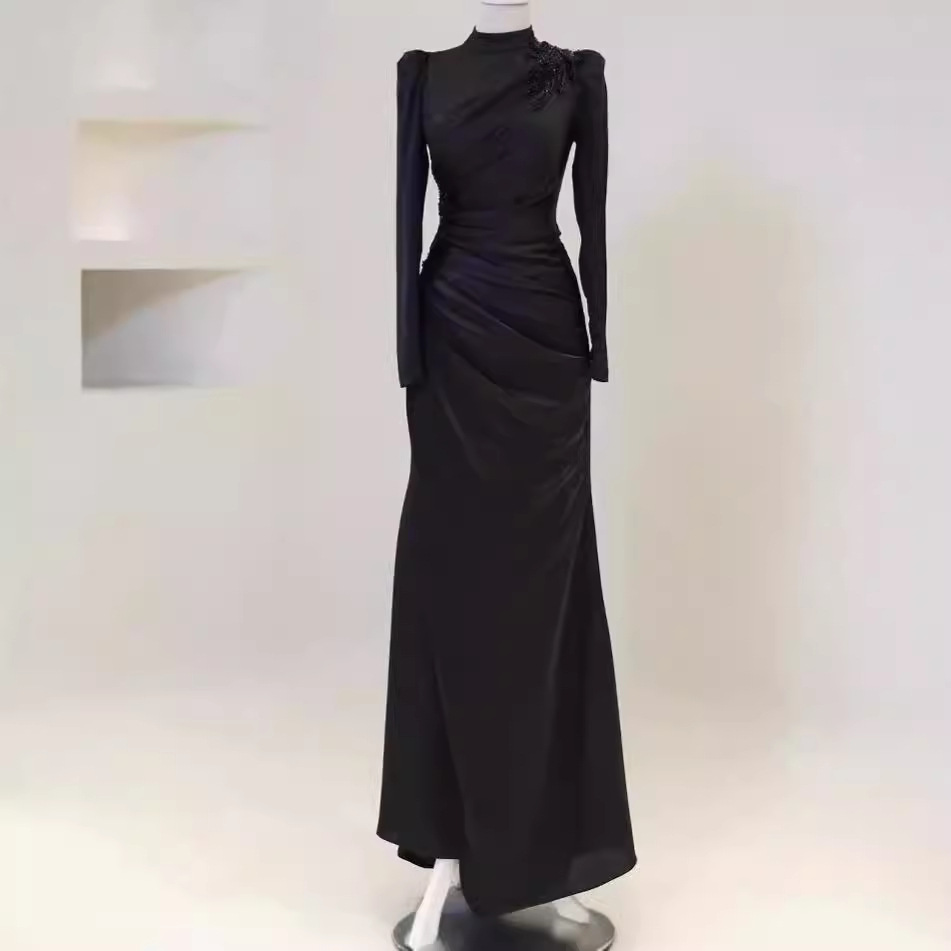 High-grade Pleated Formal Dress
