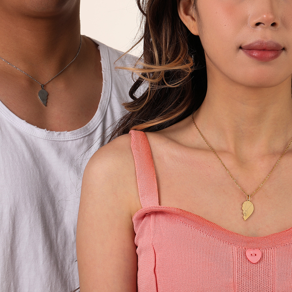 Simple Personality Stainless Steel Love Lovers Hand In Hand Life Necklace