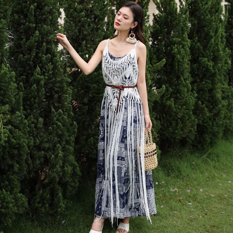 3810 White Tassel