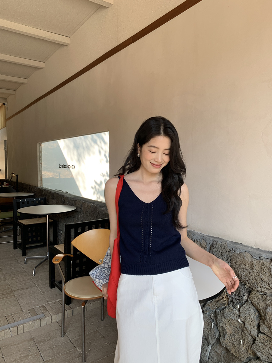Outerwear Base-layer Slip Knit Vest Outerwear Base-layer Slip Knit Vest