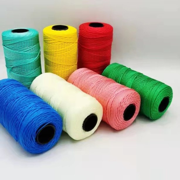 Փայլուն պոլիպրոպիլենային թել՝ 1.5 մմ