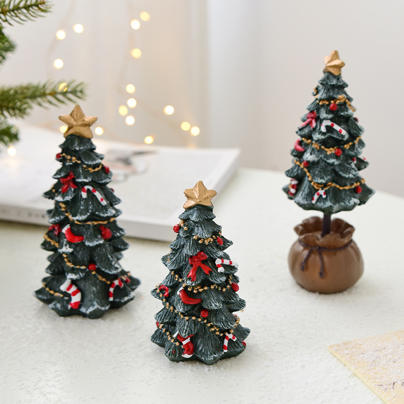 Fashion Christmas Resin Desktop Small Ornaments