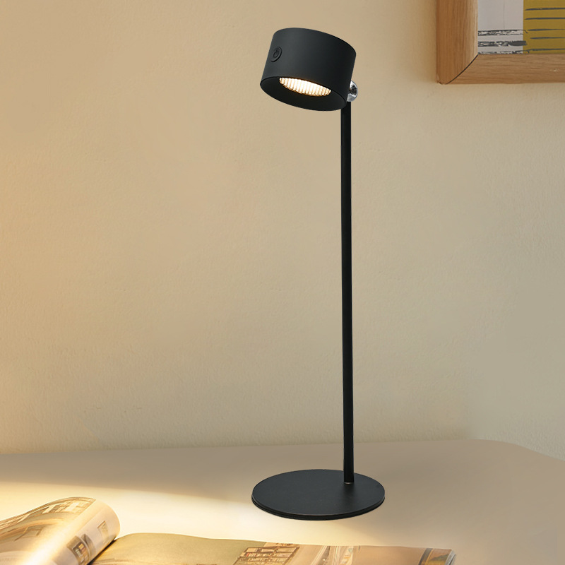 Three color desk lamp