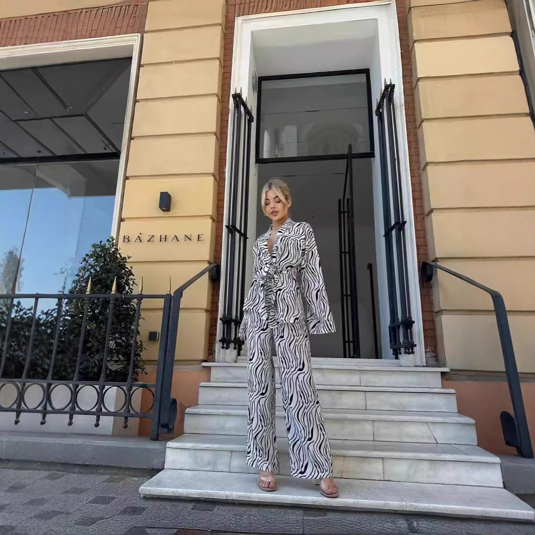 Euro-American-style Autumnwinter Long-sleeve Striped Pants