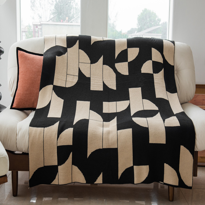 Light-luxury Style Multi-purpose Nap Blanket For Casual Use