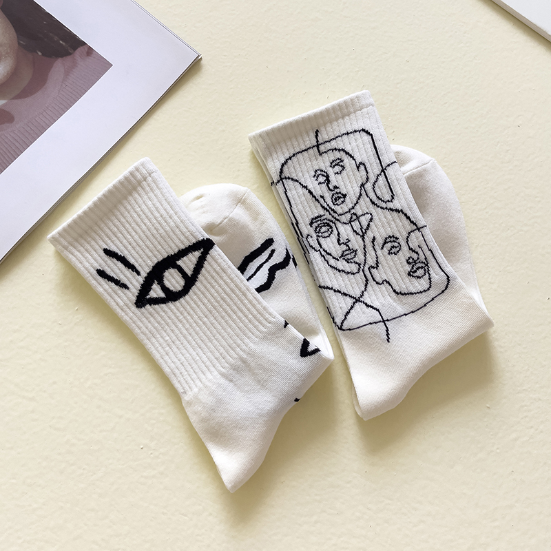 Title 5, Boneless Suture Abstract Lines Tube Socks