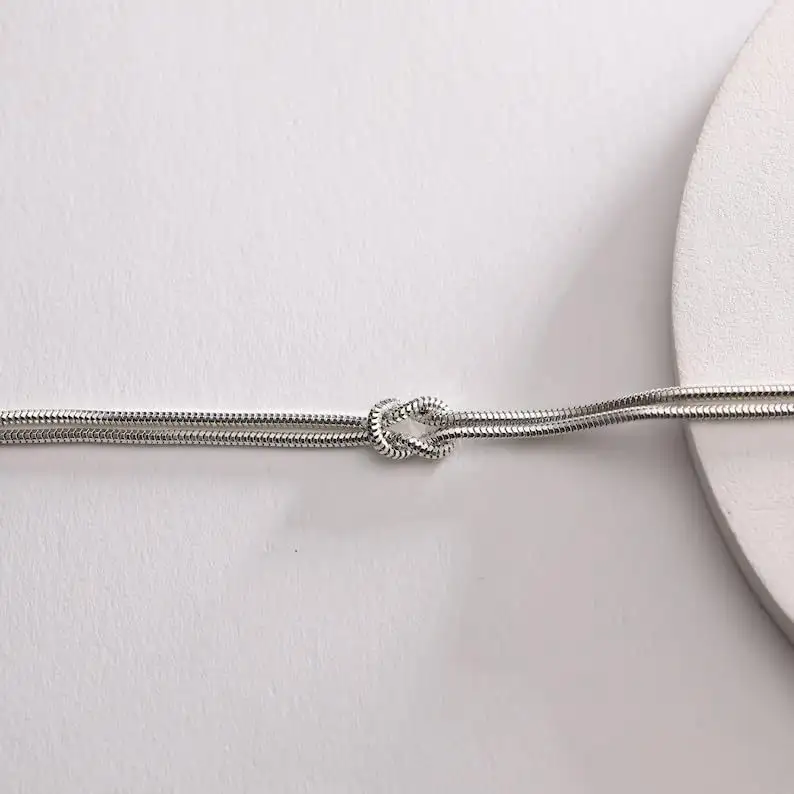 Twist Bracelet Elegant Heart Knot Fashion Simple Snake Bone Chain Hand Jewelry