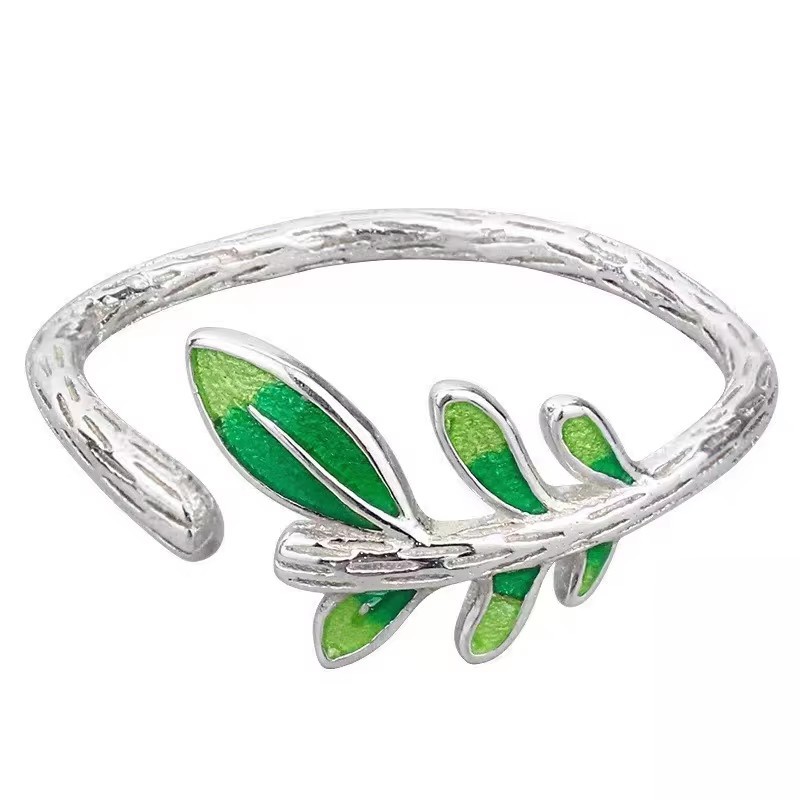 Women's Fashionable Simple Green Leaf Ring