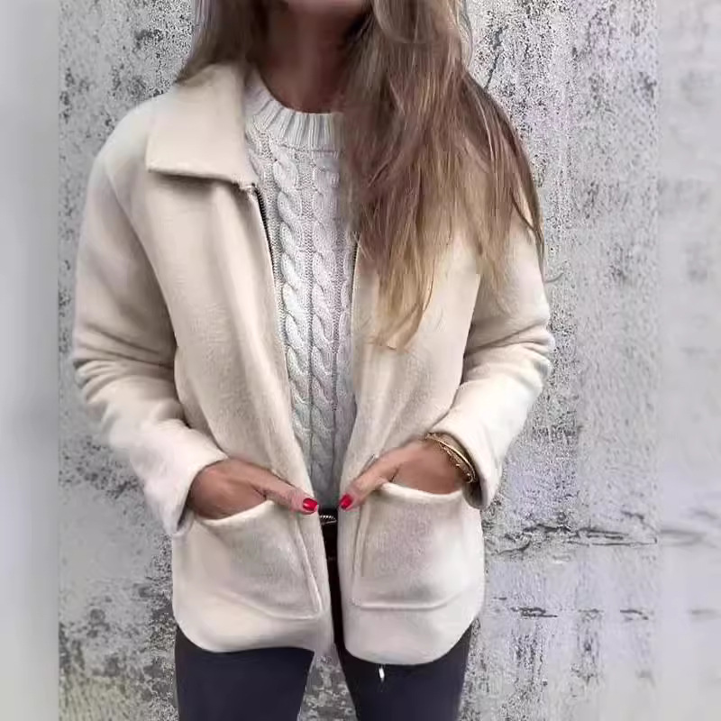 Giacca Donna con Cerniera e Risvolto - Eleganza e Comfort per l'Autunno/Inverno - Foto 3 di 6