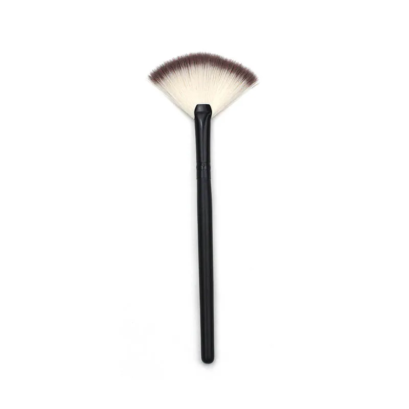 Fan Shaped Beauty Makeup Brush - Light Brown Clarinet