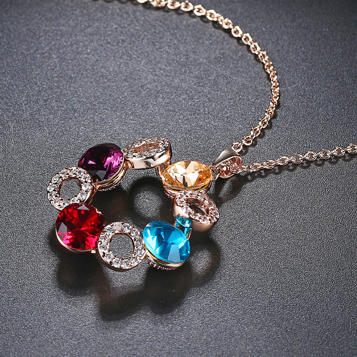 European And American Fashion Flower Pendant Clavicle Necklace