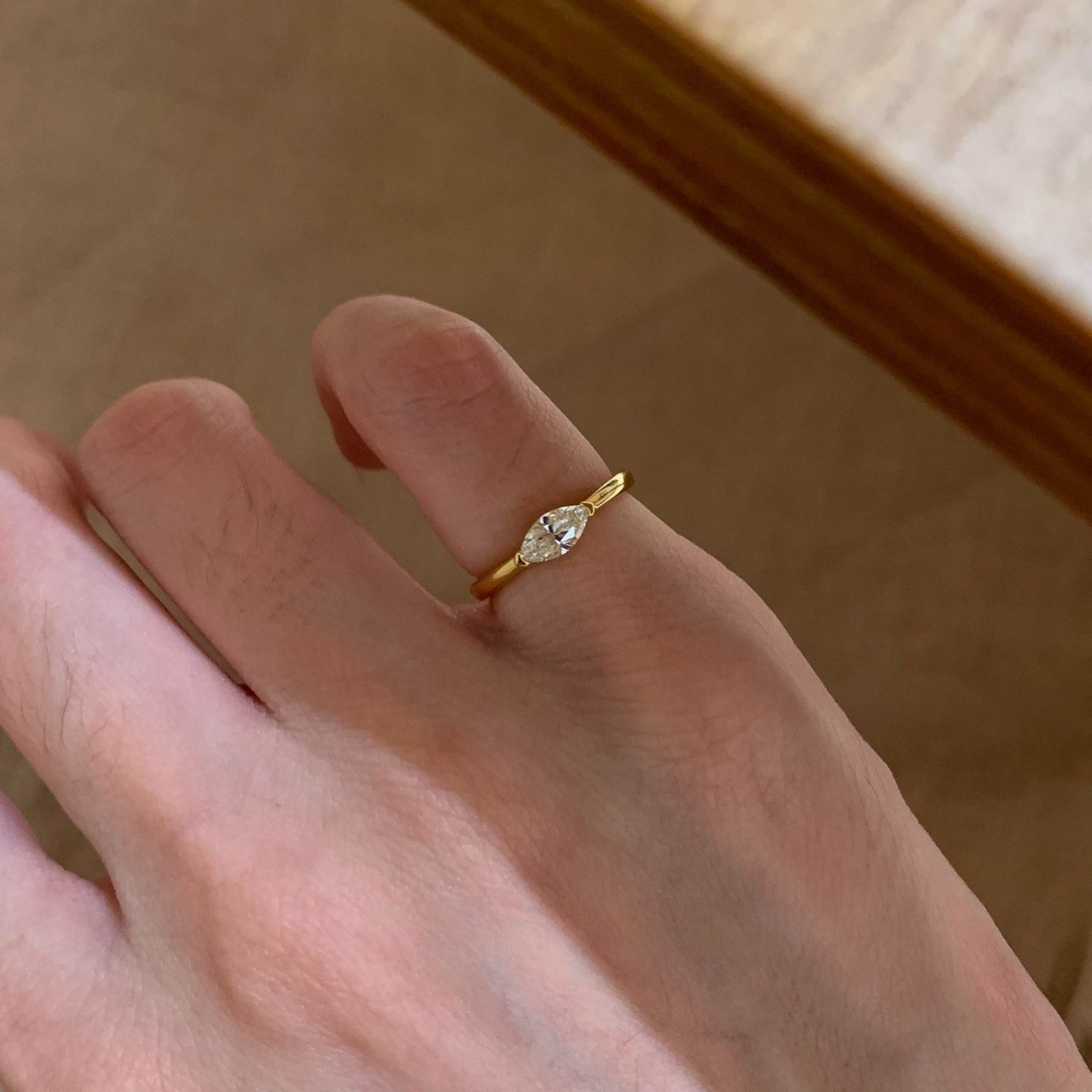 Womens Retro Minimalist Horse-Eye Diamond Ring