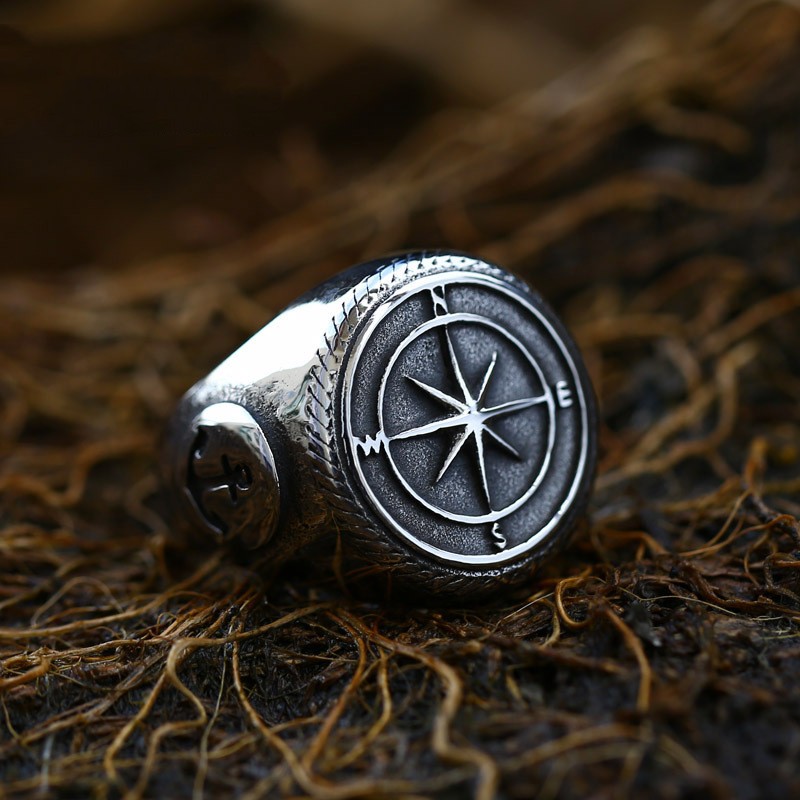 Retro Navy Knight Titanium Steel Men's Ring