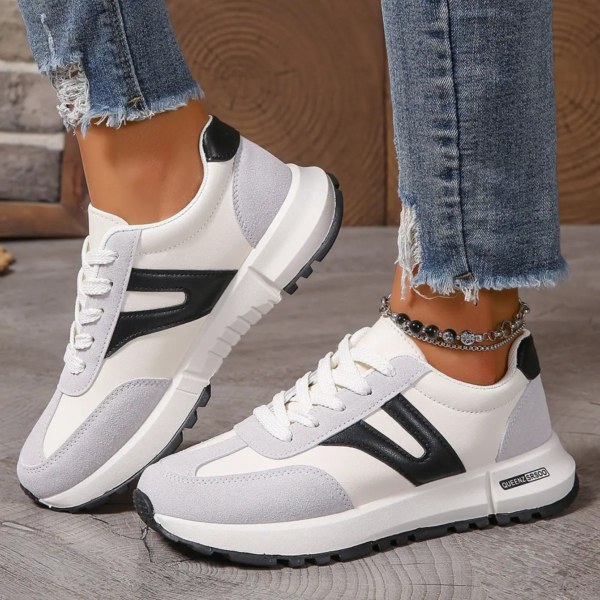 Mesh Breathable Running Sneakers With A Flat Sole