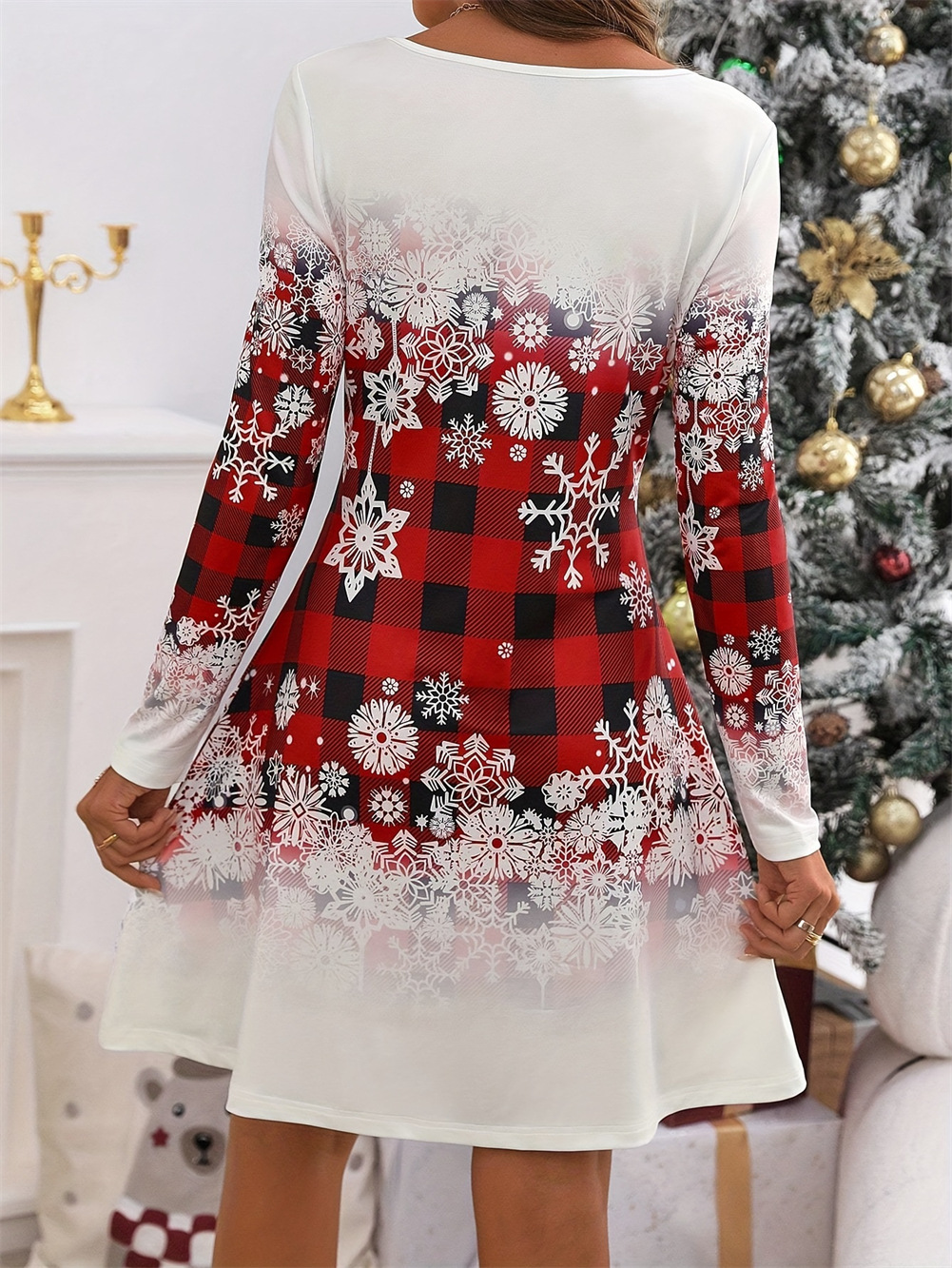 Title 2, Christmas Snowflake Plaid Mini Women