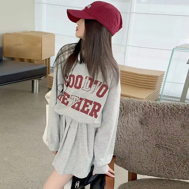 Girls' Preppy Style Suit Long Sleeve Letter Sweater Pleated Skirt