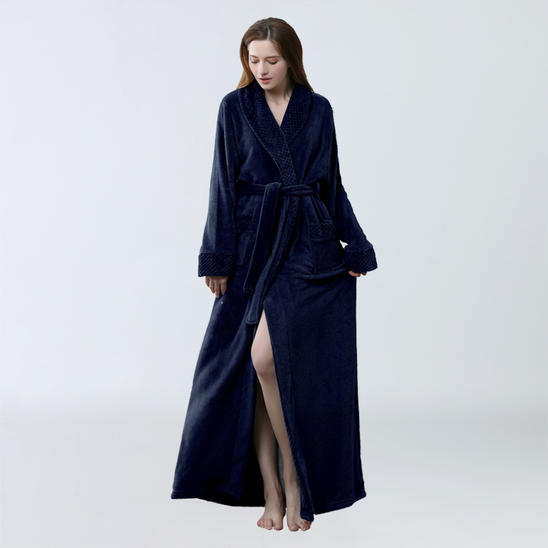 Women's Autumn And Winter Thickening Lengthened Bathrobe Flannel Nightgown