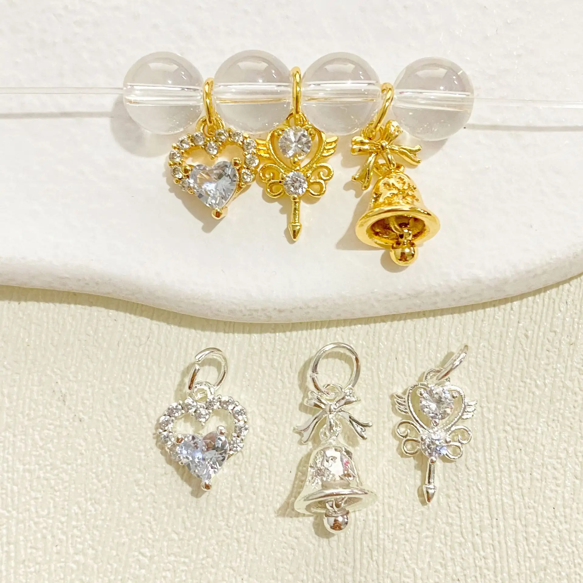 Color-protecting 14K Gold Inlaid Zircon Heart Christmas