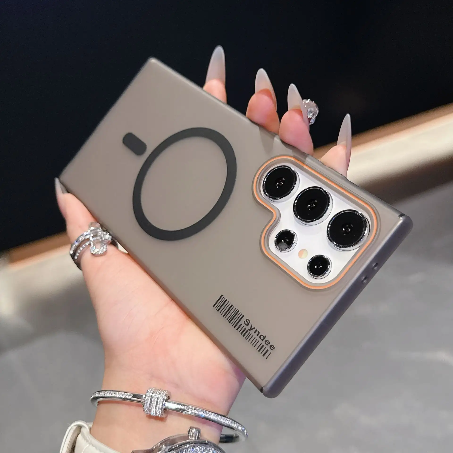 Magnetic Phone Case Fashion Ultra-thin Soft Yarn