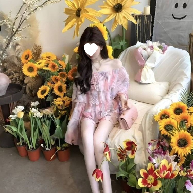 Pastoral Style Sweet Set Spring And Summer Temperament Slimming Design