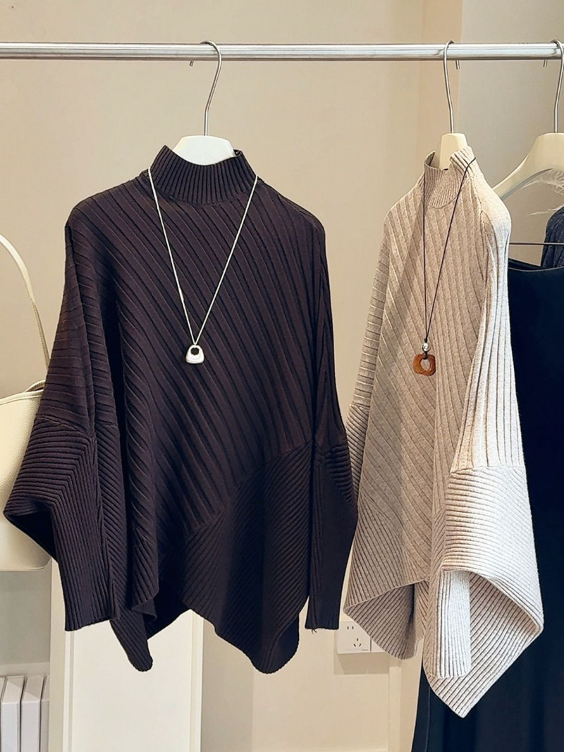 Women's asymmetrical pullover sweater supplier image 2