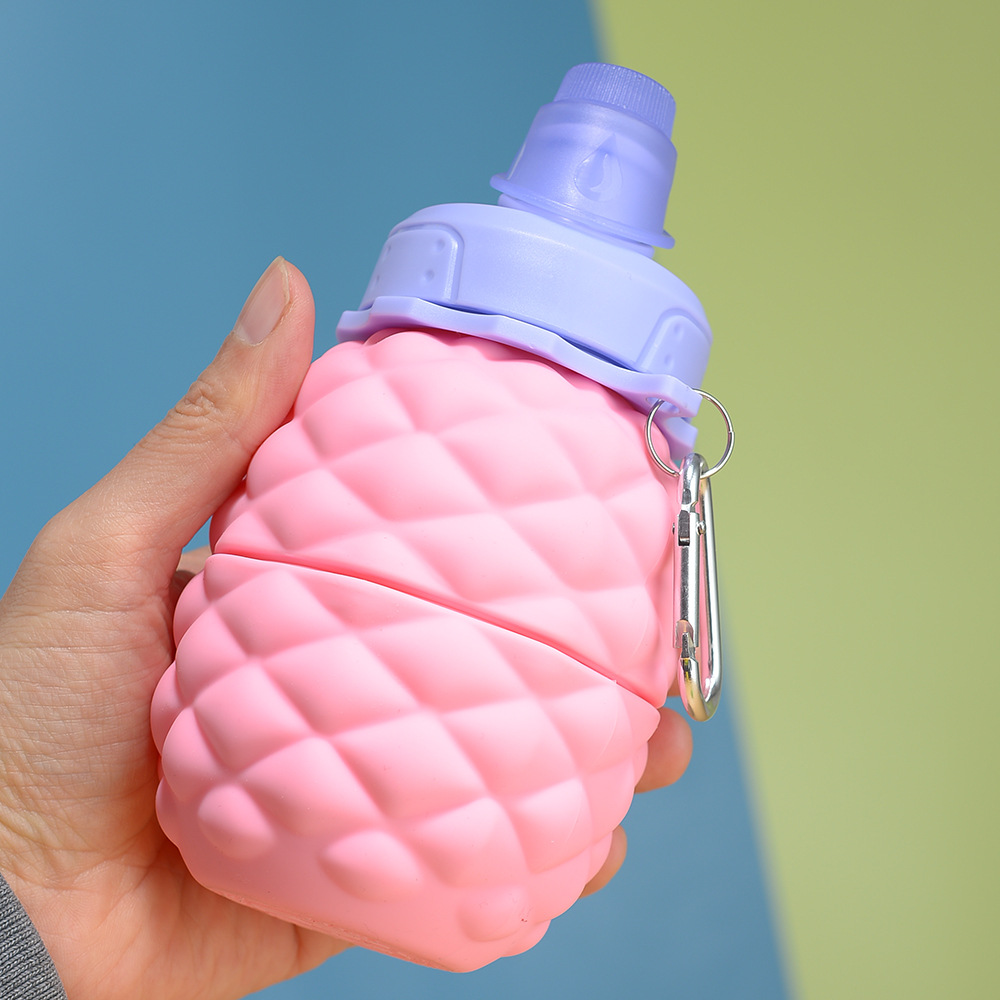 Title 10, Silicone Folding Water Retractable Sports Bottle