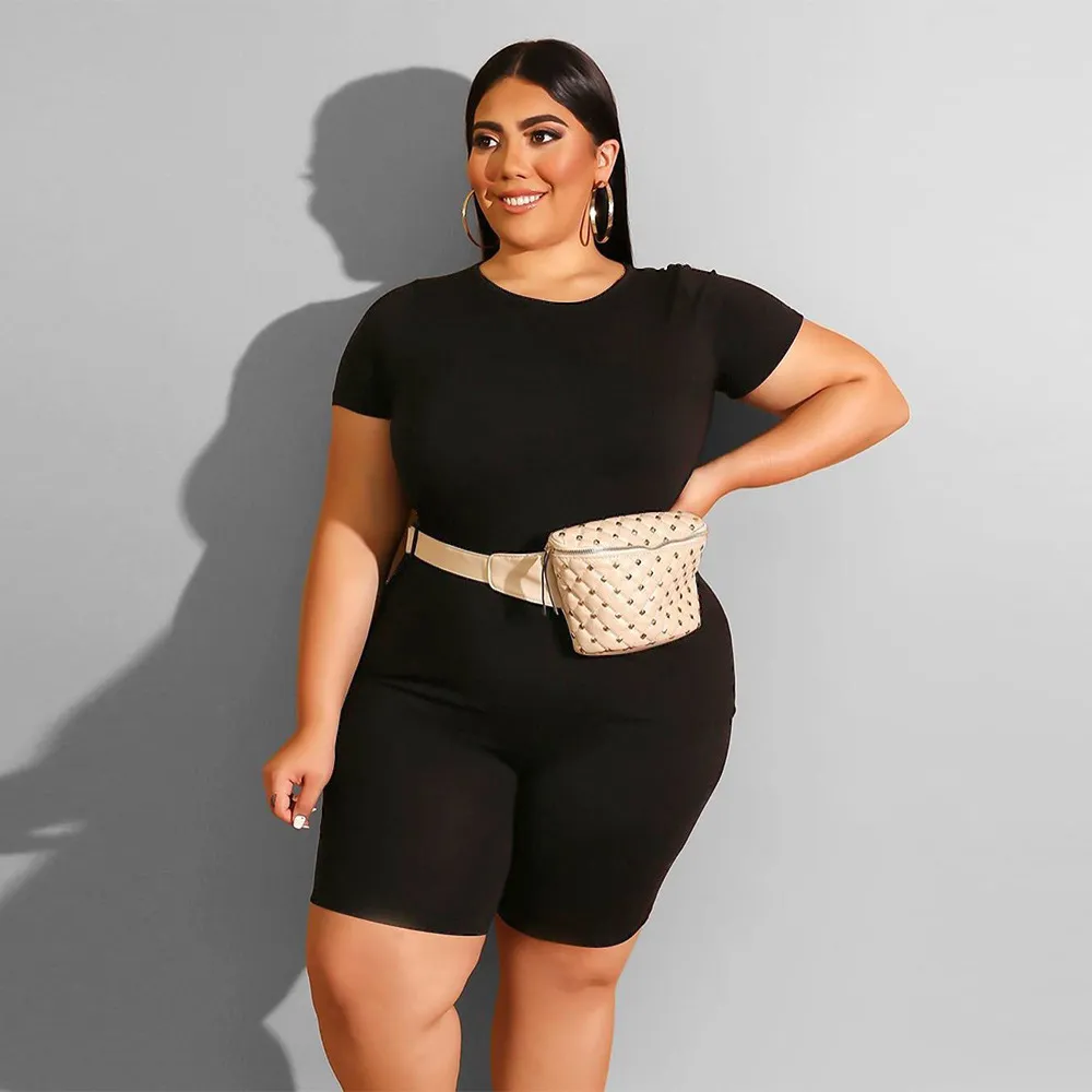 Plus Size Women's Casual Solid Color Round Neck T-shirt Shorts Set - Black