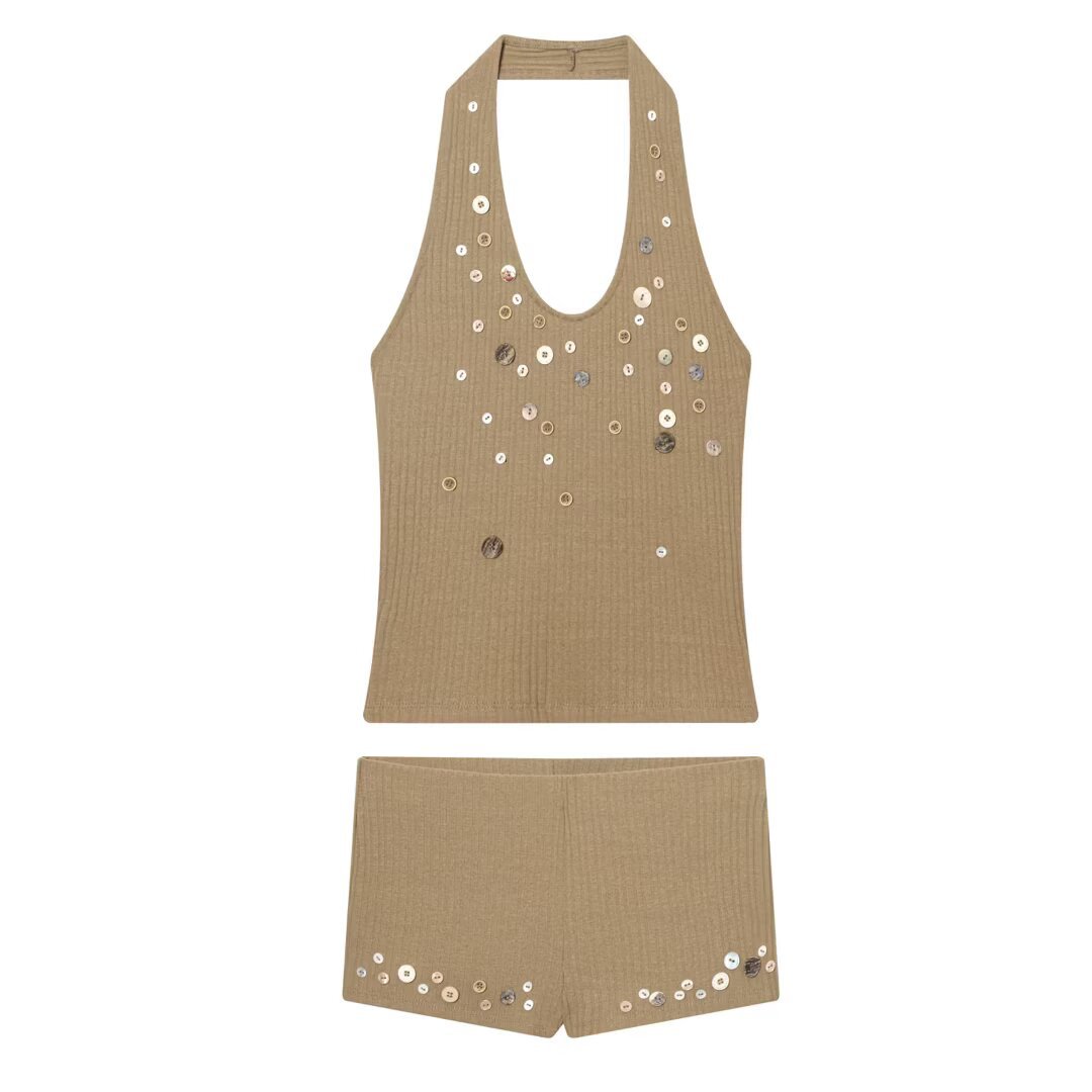 Fashionable All-Match Knitted Halter Top And Cropped Hot Pants Set