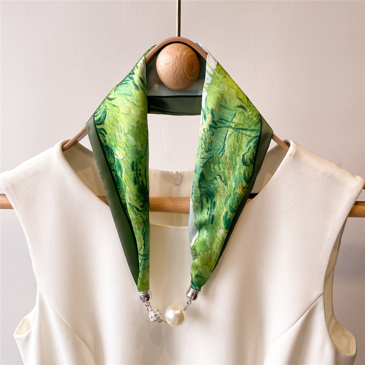 Magnetic Snap Silk Scarf 4